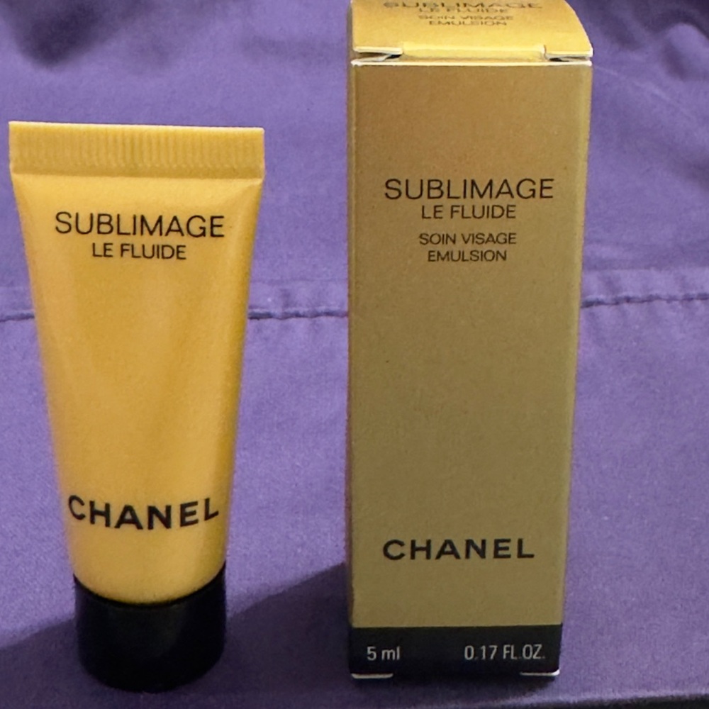 CHANEL Mini Sublimage Le Fluide
